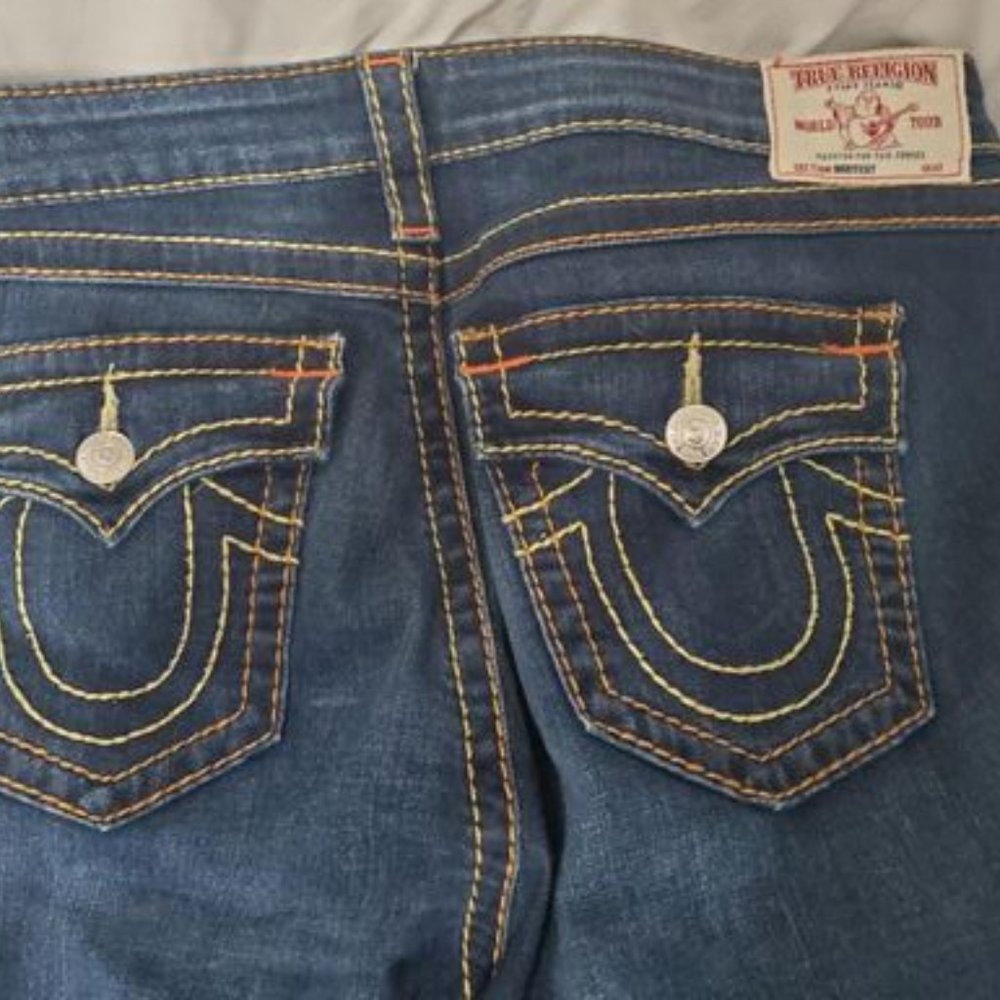 True Religion Bootcut Size 34